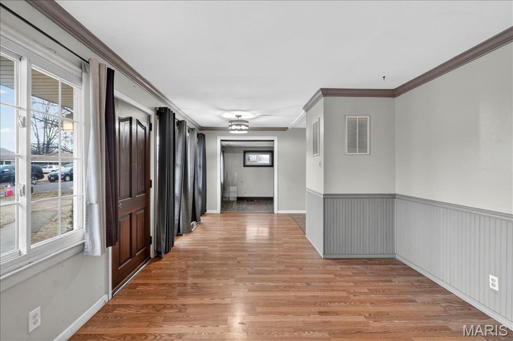 2844 Westlawn Street