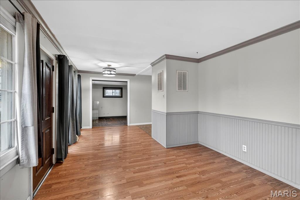 2844 Westlawn Street