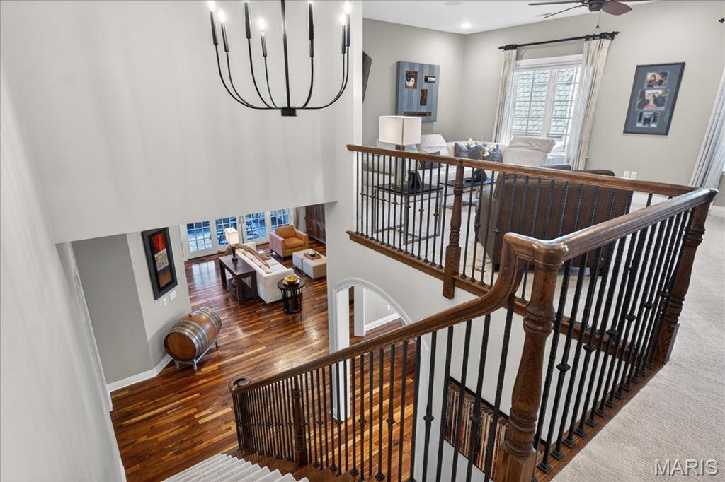 27 Bonhomme Grove Court