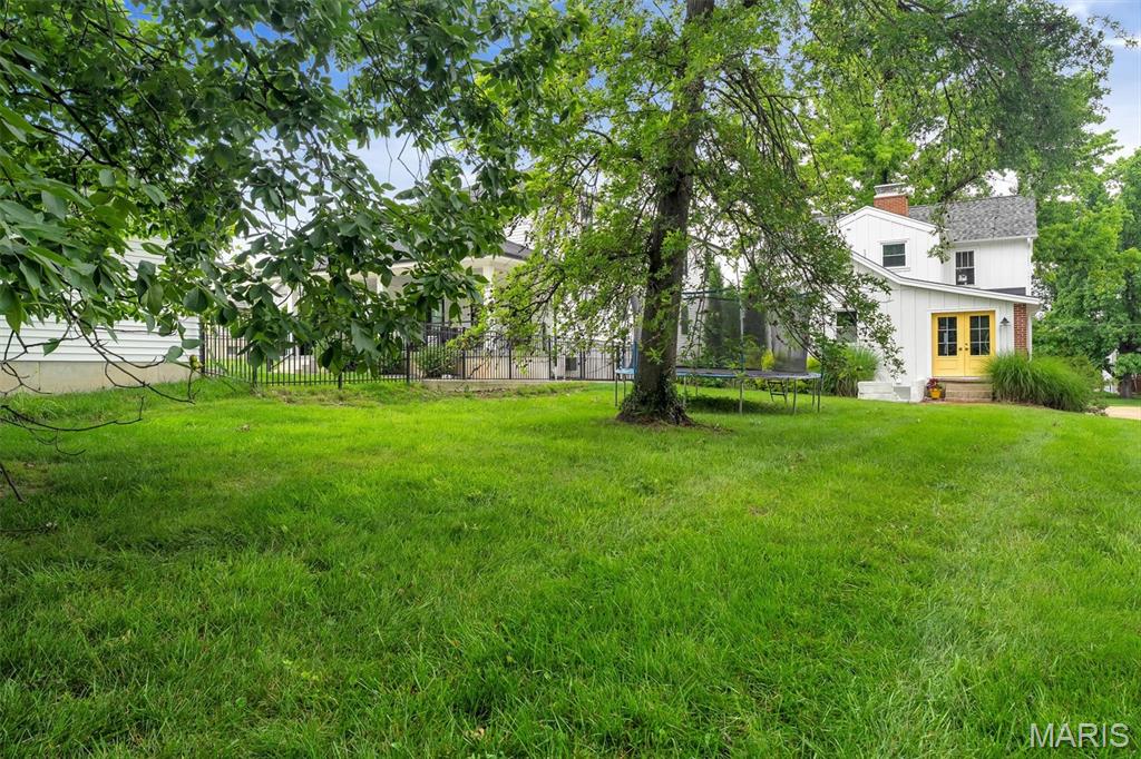 326 W Rose Hill Avenue