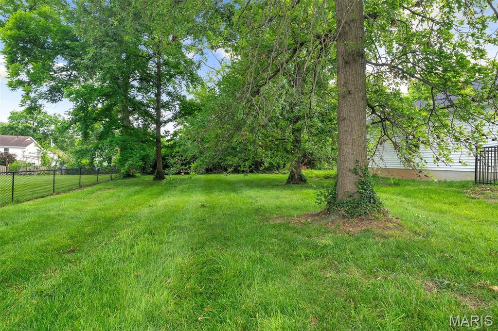 326 W Rose Hill Avenue