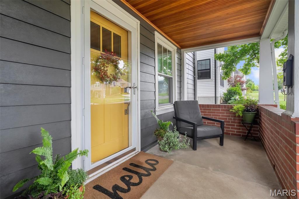 326 W Rose Hill Avenue