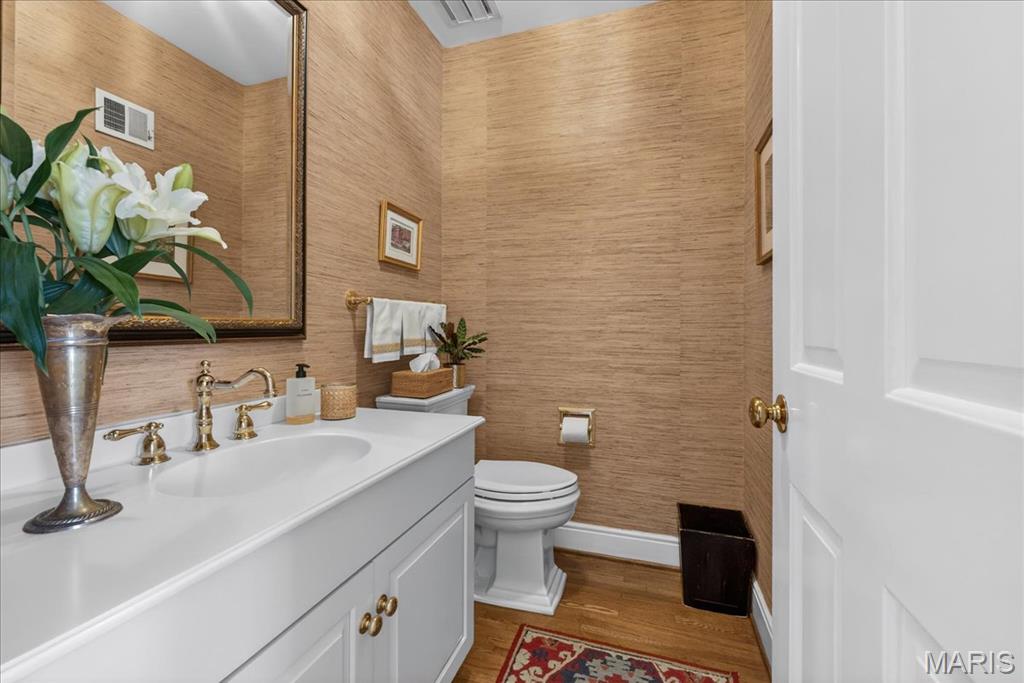 11230 Hermitage Hill Place