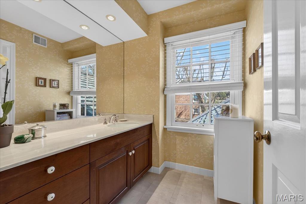 11230 Hermitage Hill Place