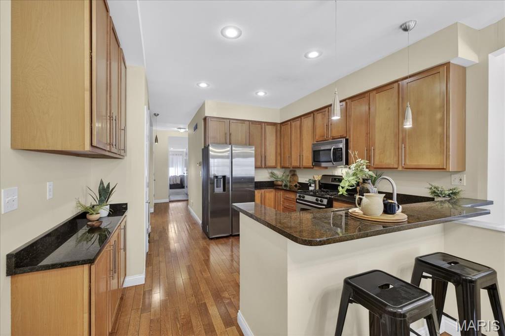 4317 Maryland Avenue Unit: 1E