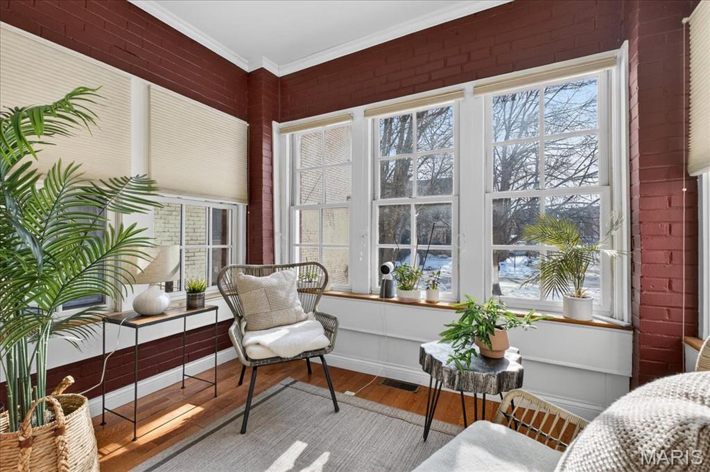 4317 Maryland Avenue Unit: 1E