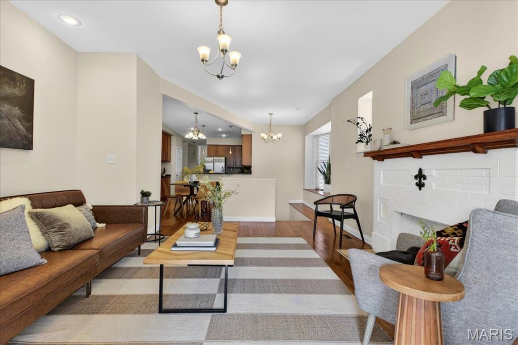 4317 Maryland Avenue Unit: 1E