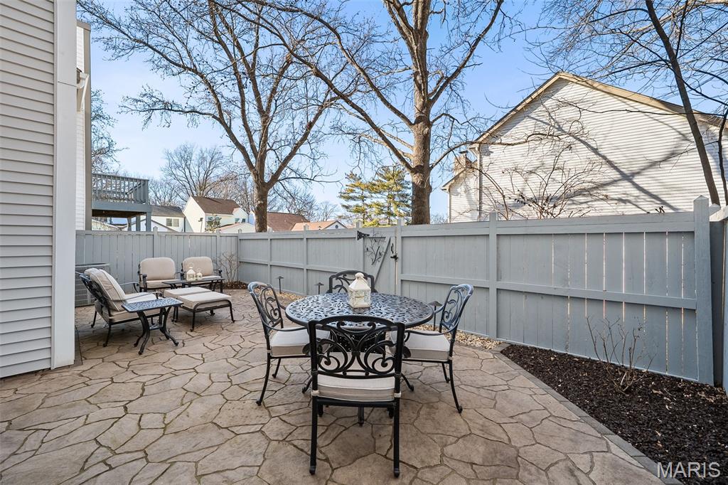 16437 Cobbleskille Drive