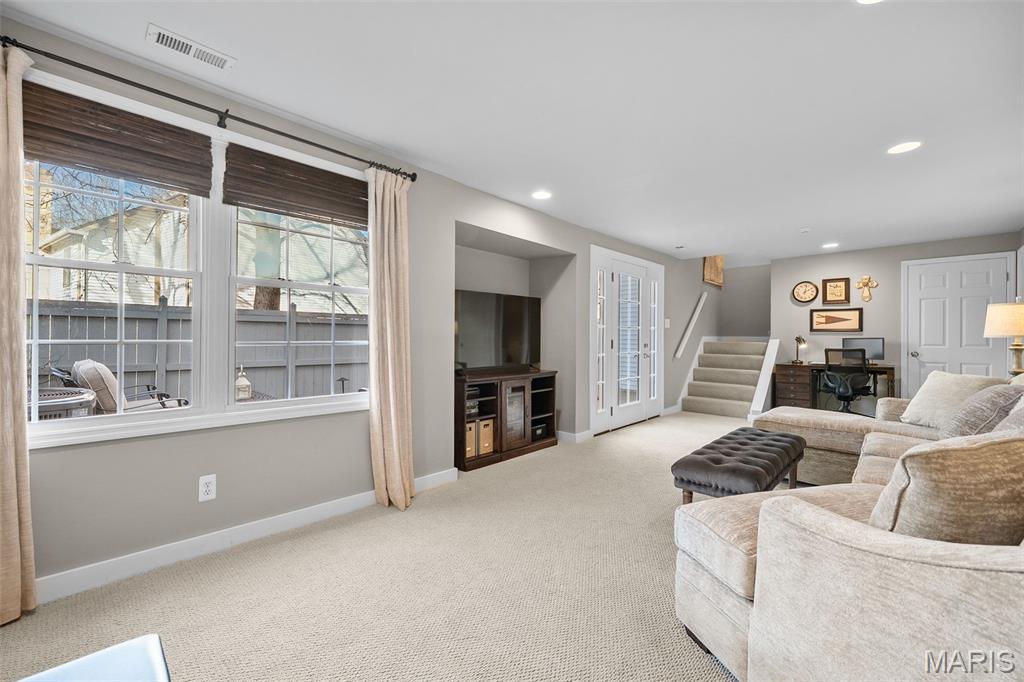 16437 Cobbleskille Drive