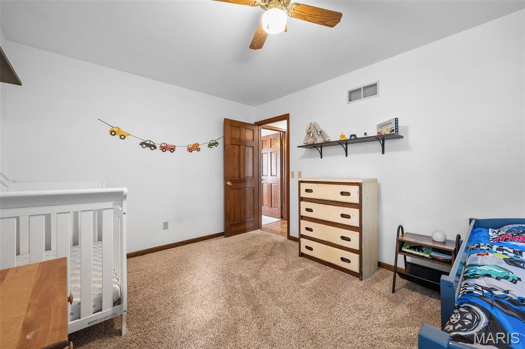 120 Hunters Pointe Drive