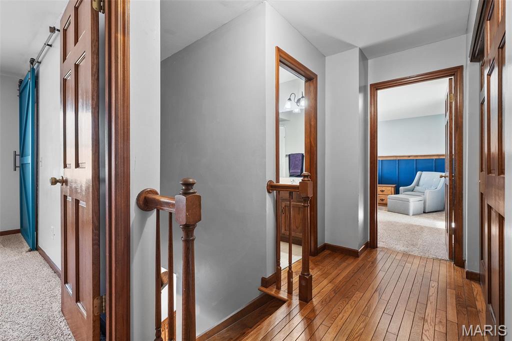 120 Hunters Pointe Drive