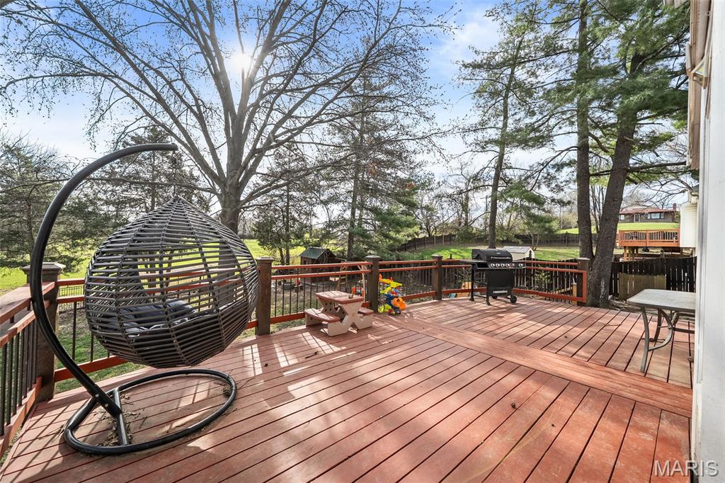 120 Hunters Pointe Drive