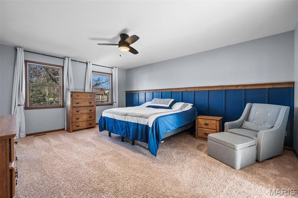 120 Hunters Pointe Drive