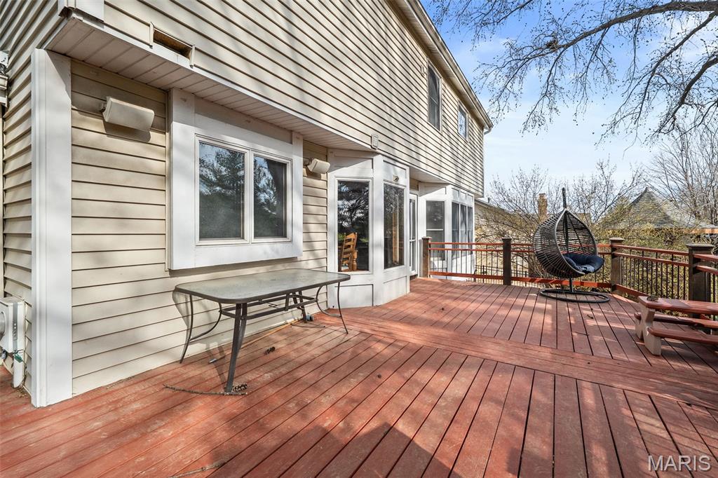 120 Hunters Pointe Drive