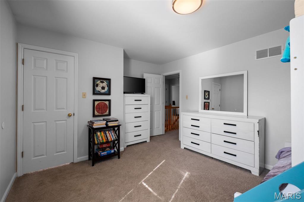 810 Wellesley Place Drive