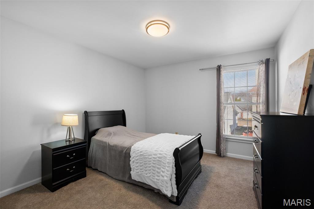 810 Wellesley Place Drive