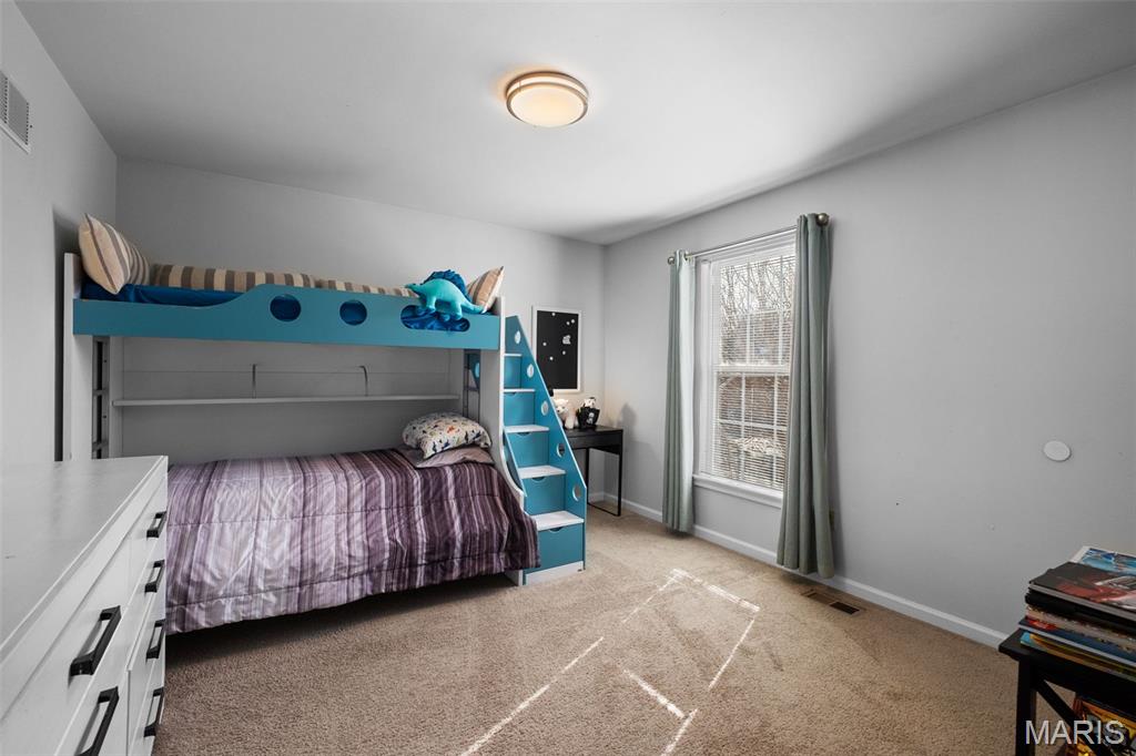 810 Wellesley Place Drive