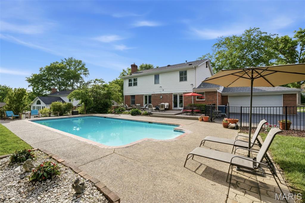 338 Branchport Drive