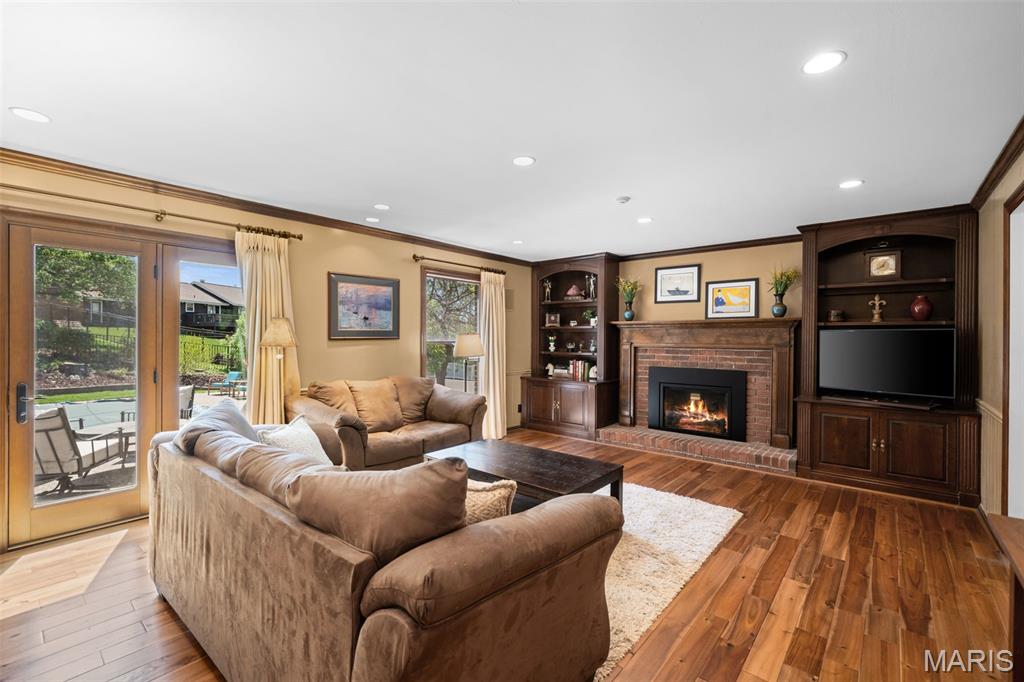 338 Branchport Drive