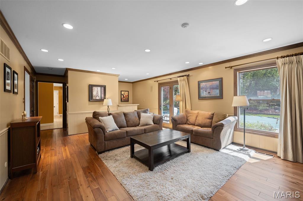 338 Branchport Drive