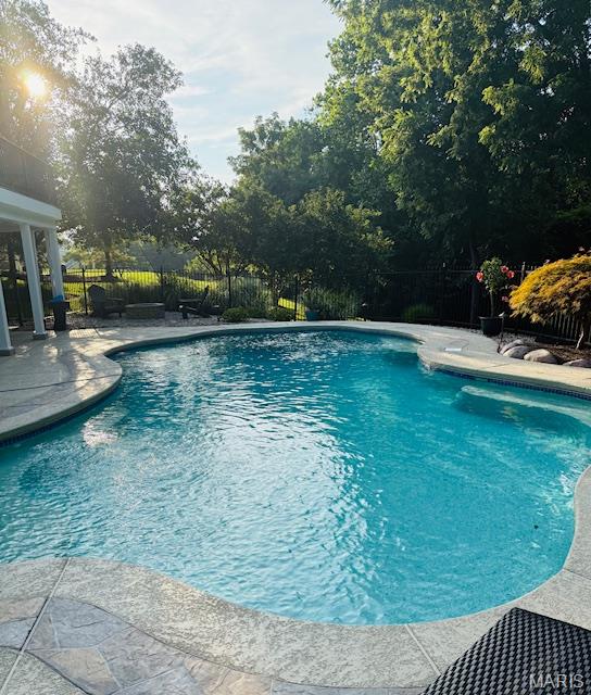 1040 Greystone Manor Parkway