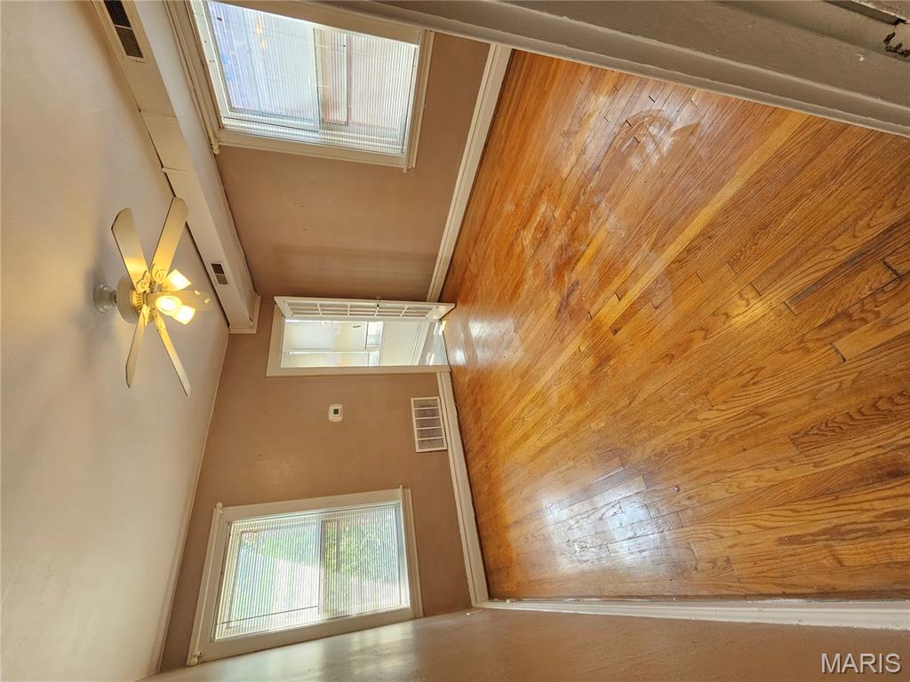 1712 Yale Avenue Unit: A