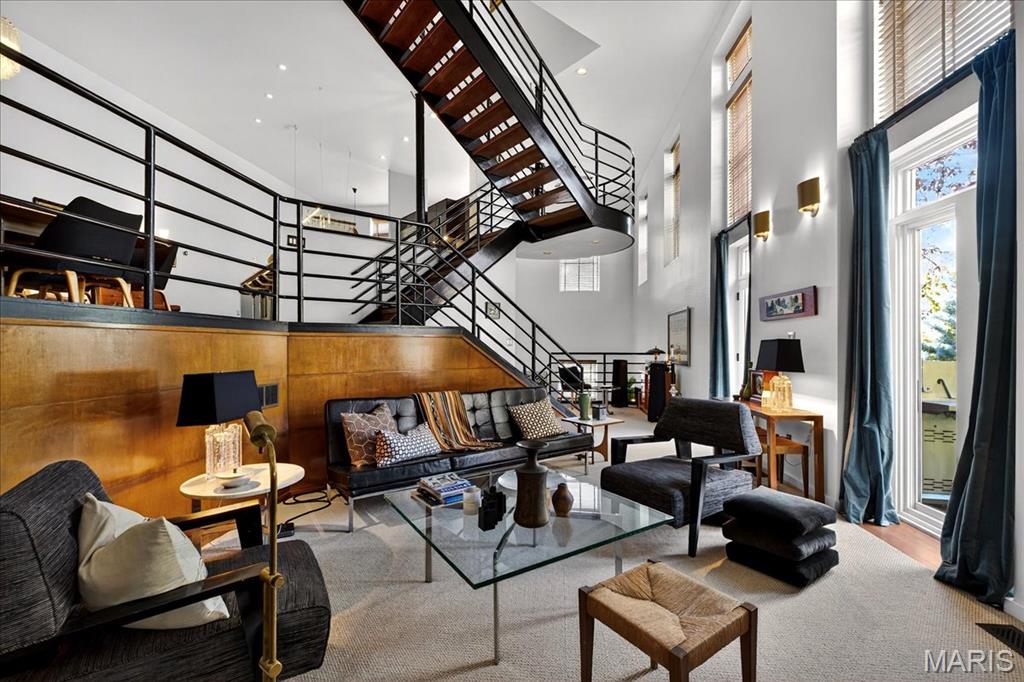 6 Benton Place
