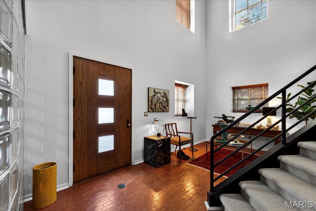 6 Benton Place
