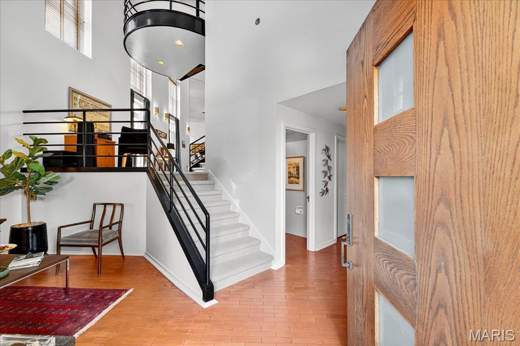 6 Benton Place