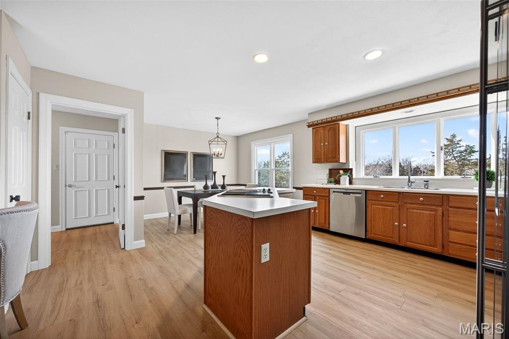 2525 Peppermill Ridge Drive