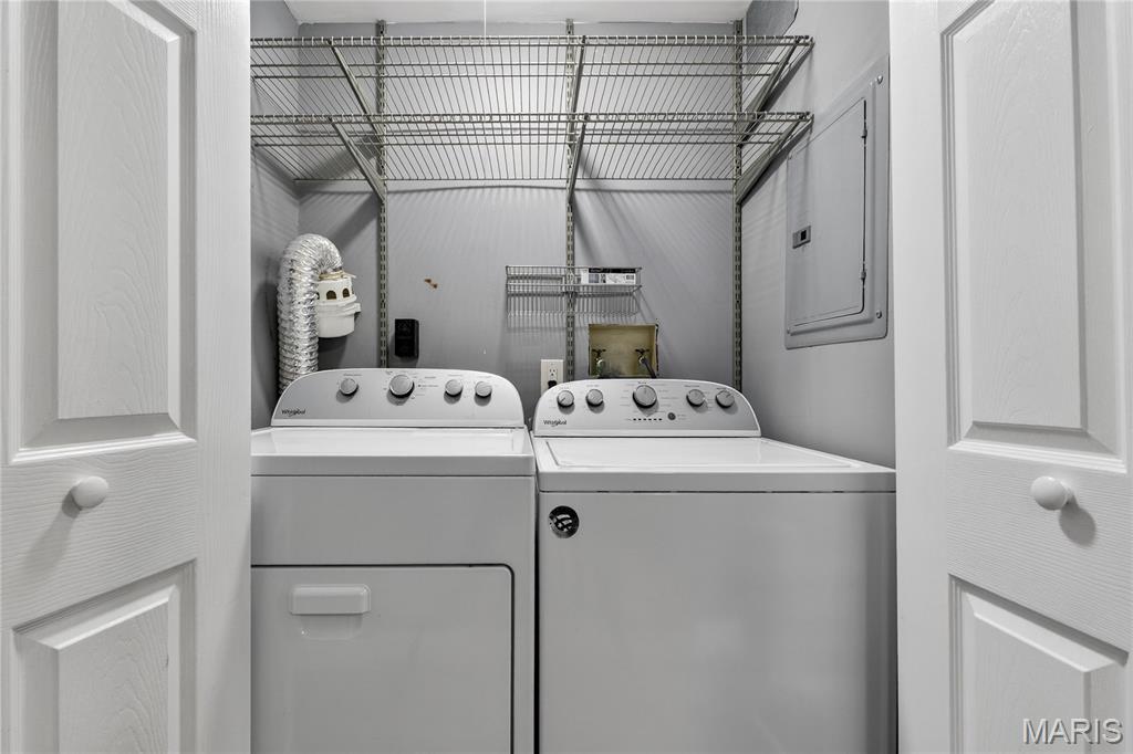 5544 Waterman Boulevard Unit: 3W