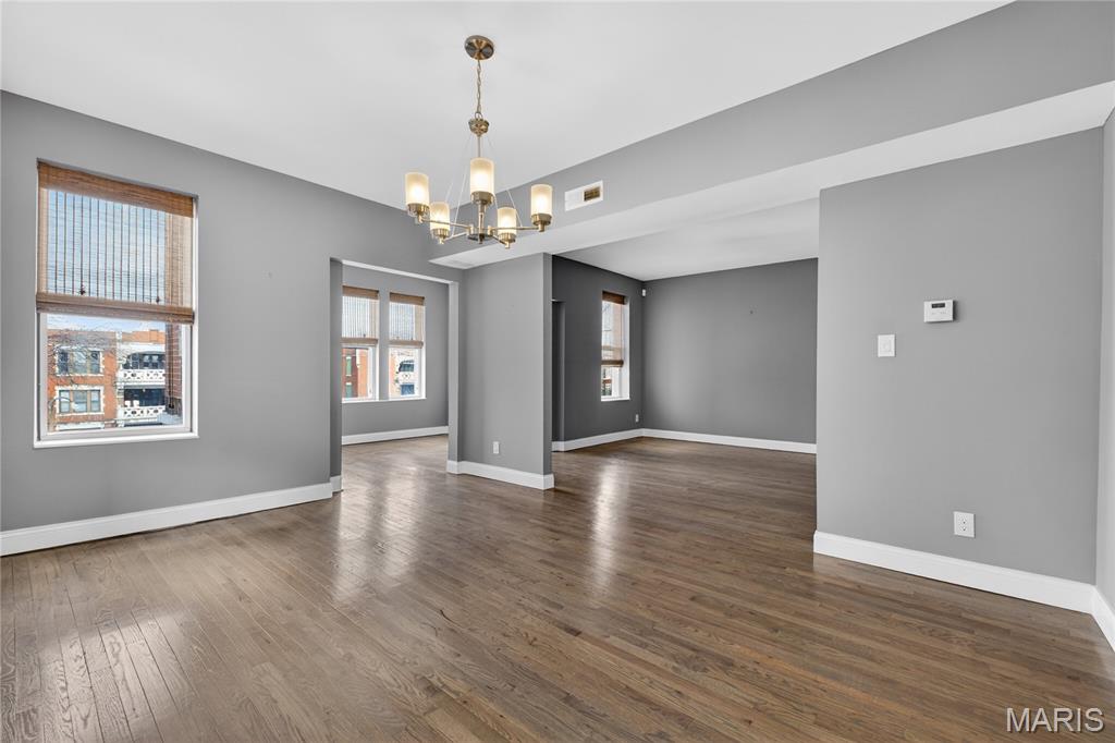 5544 Waterman Boulevard Unit: 3W