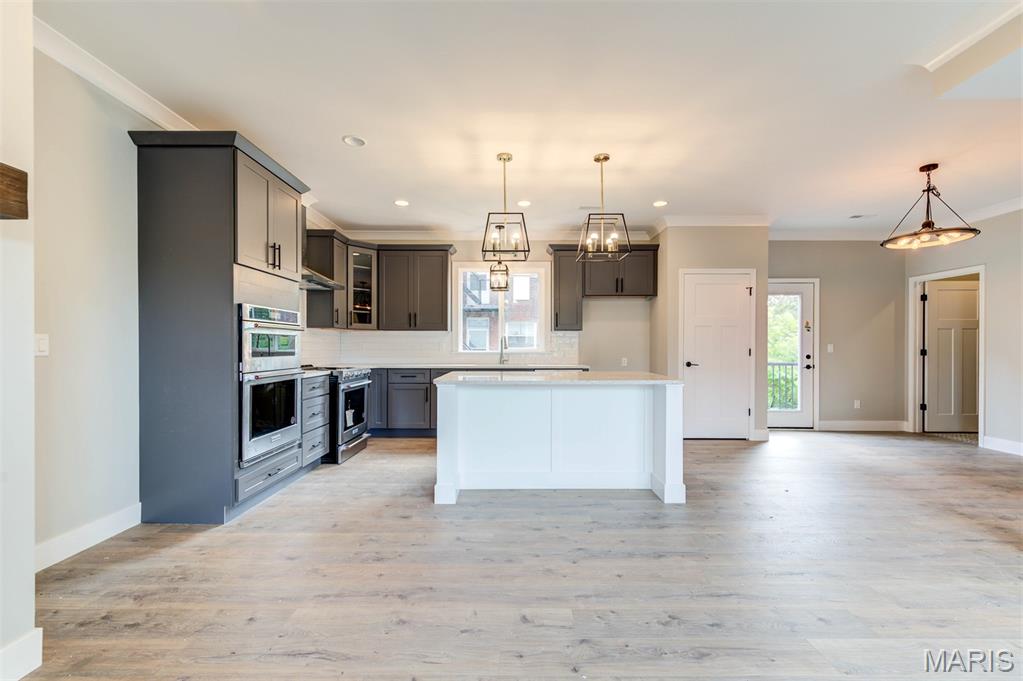 7302-7310 Hoover Avenue