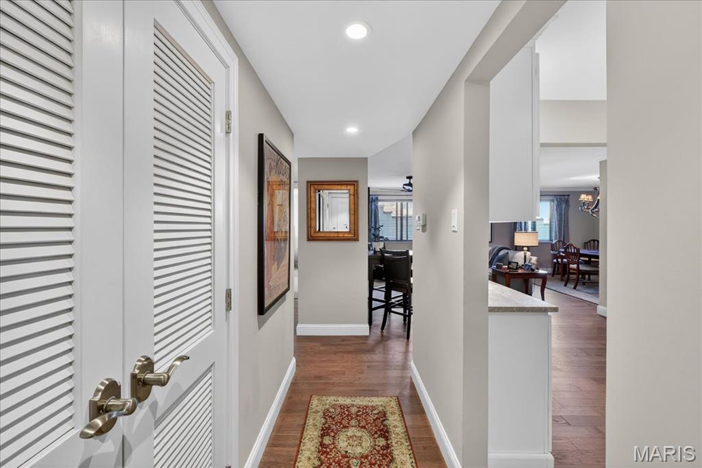 4355 Maryland Avenue Unit: 319