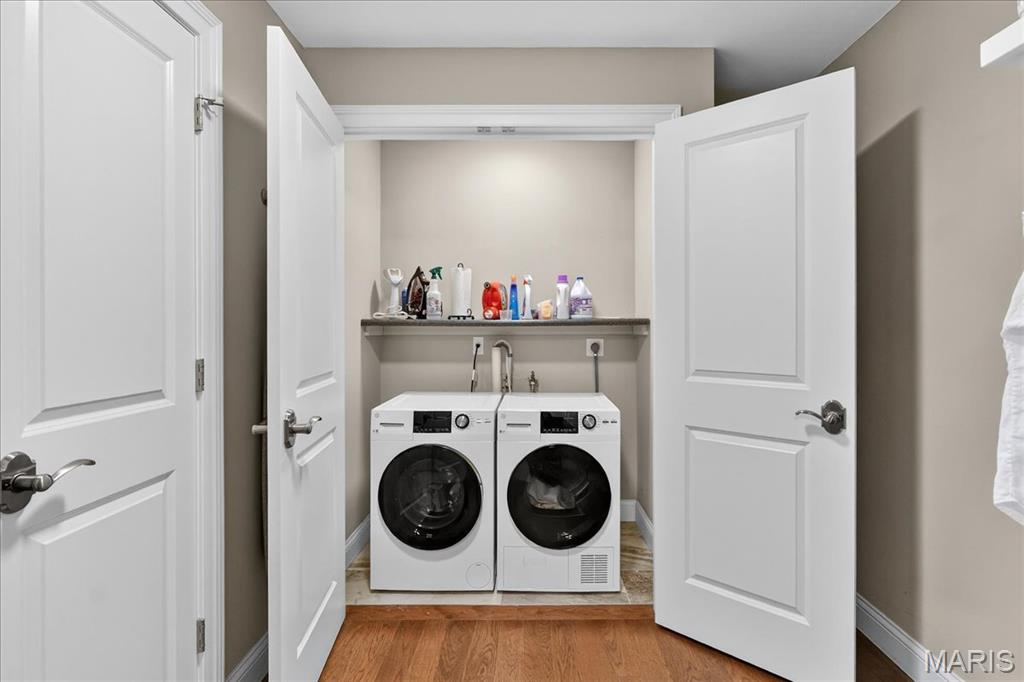 4355 Maryland Avenue Unit: 319