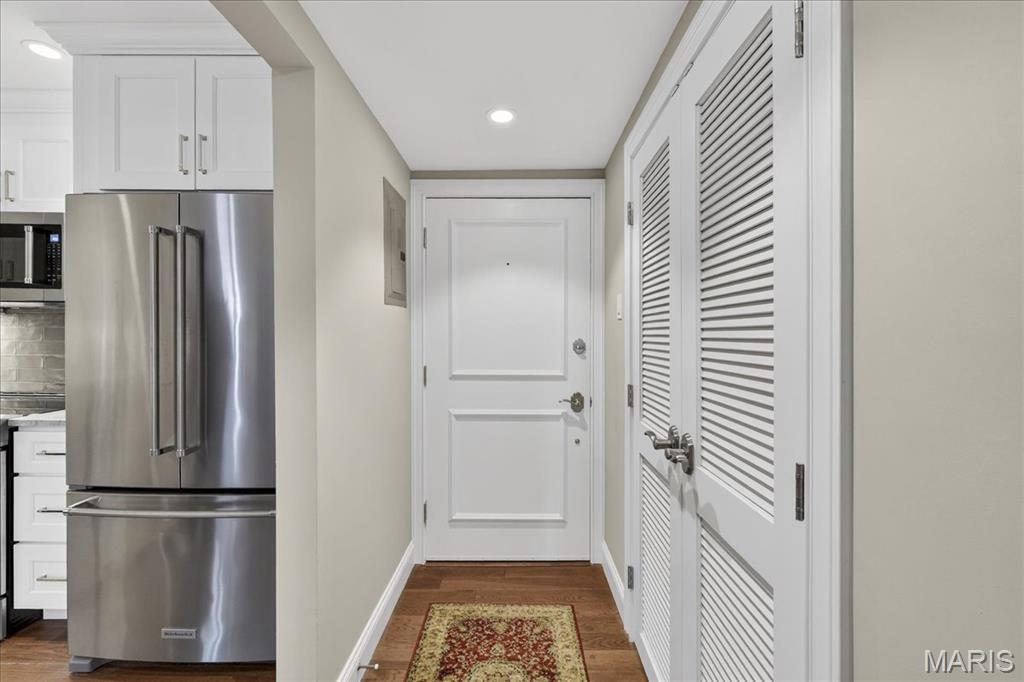 4355 Maryland Avenue Unit: 319