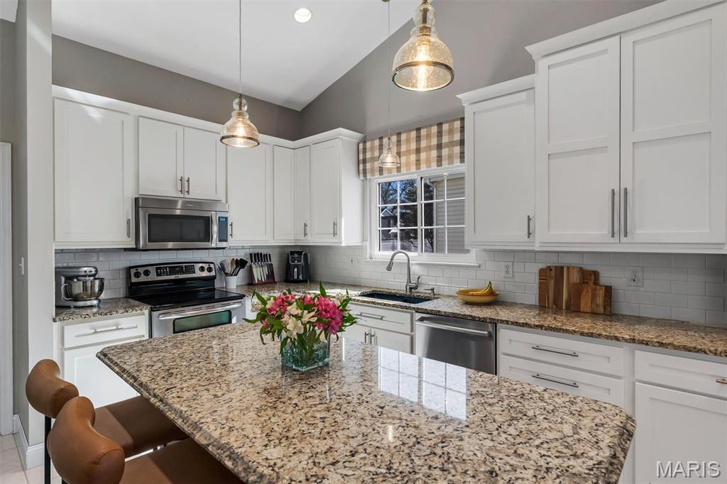 2088 Avalon Ridge Circle