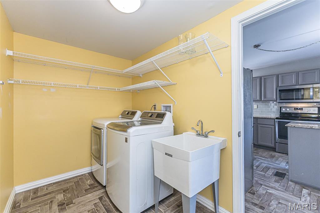 740 Spring Crest Court