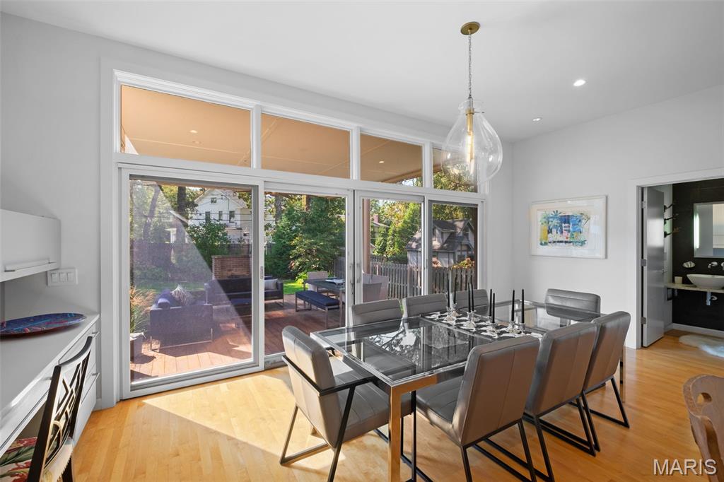 7526 Washington Avenue