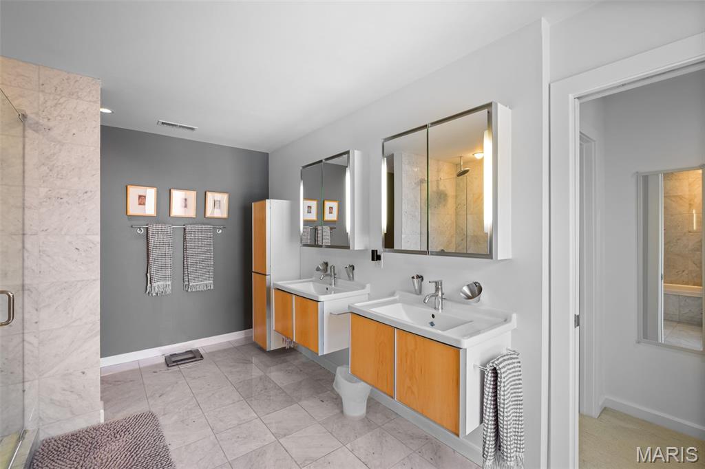 7526 Washington Avenue