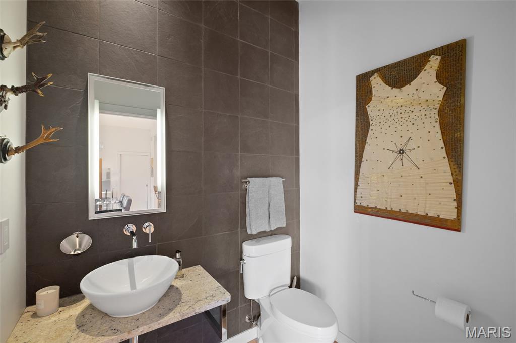 7526 Washington Avenue