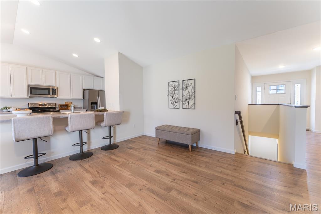 910 Boulder Crest Court