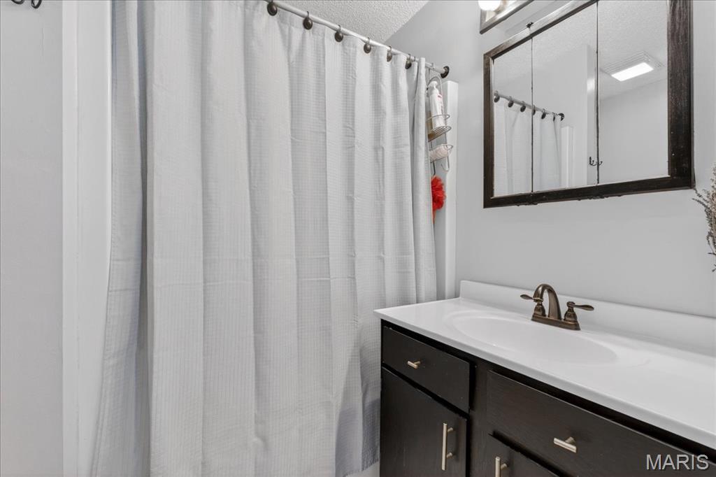 9734 Raintree Village Drive Unit: 4B