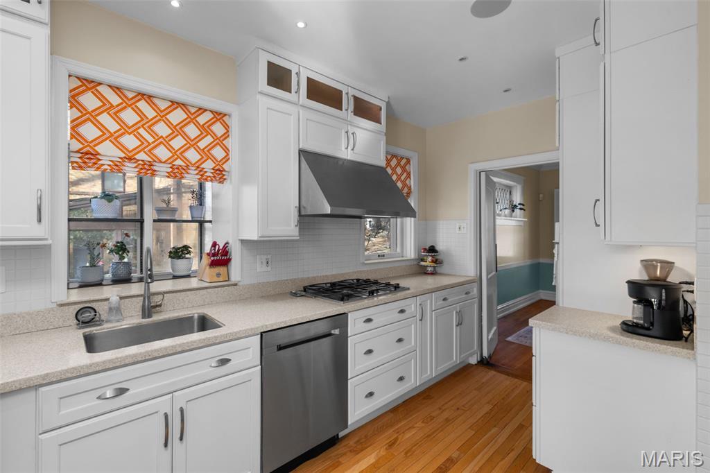 7330 Kingsbury Boulevard