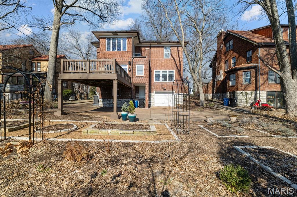 7330 Kingsbury Boulevard