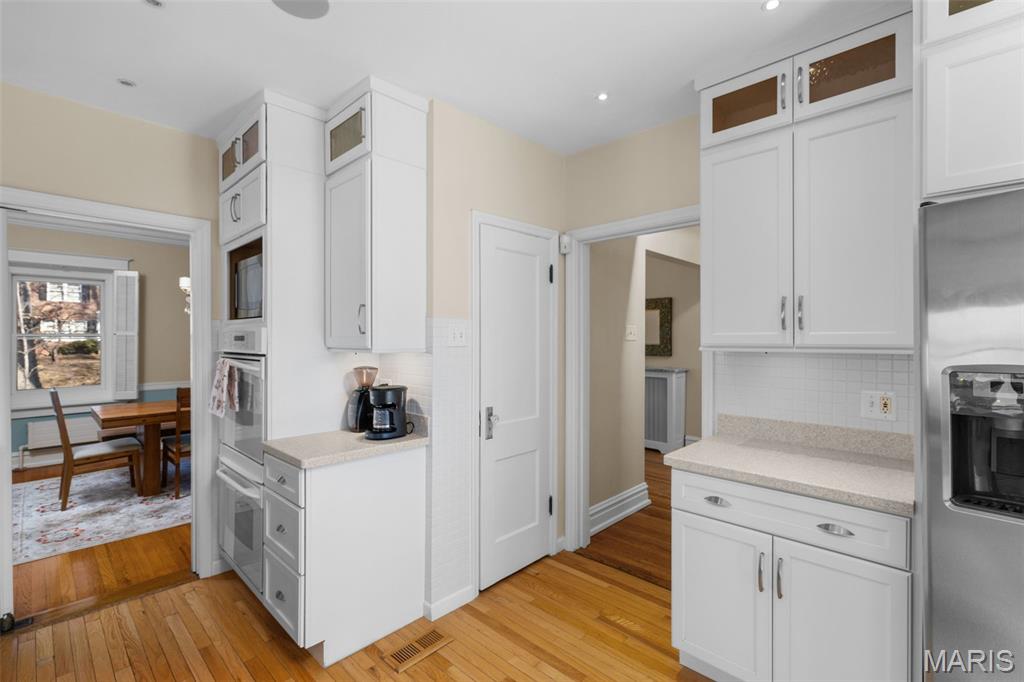 7330 Kingsbury Boulevard