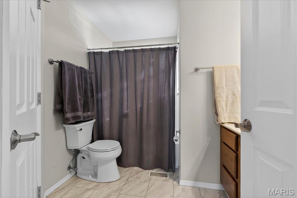 1625 Mount Vernon Drive Unit: 4