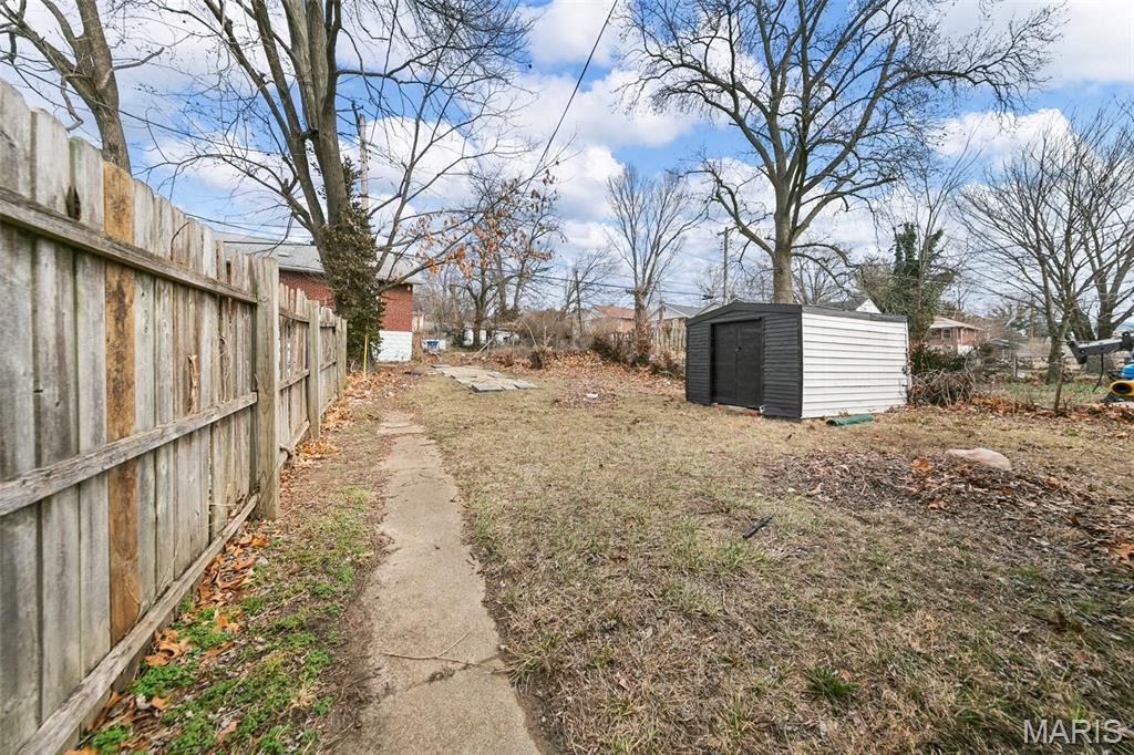 7117 W Florissant Avenue