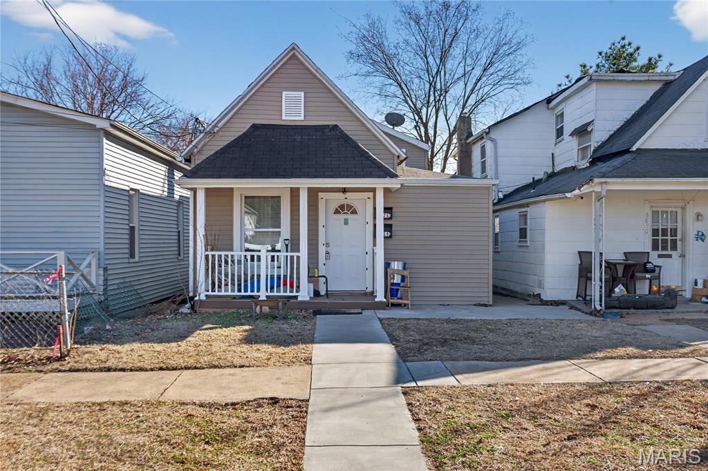 6828 Magnolia Avenue