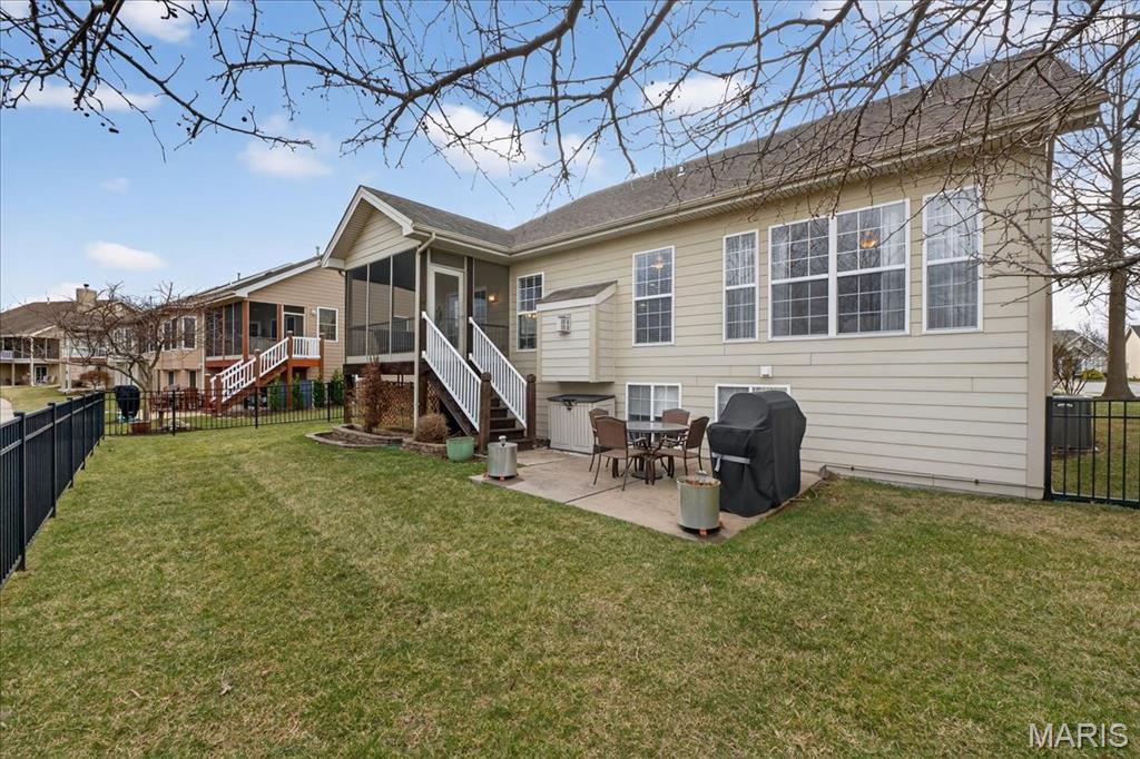 142 Meadows Of Wildwood Boulevard